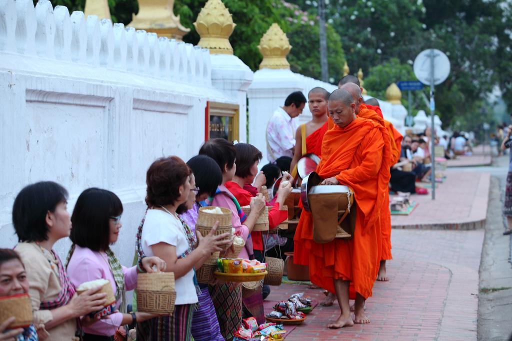 Cafe De Laos Hotel Luang Prabang Bagian luar foto