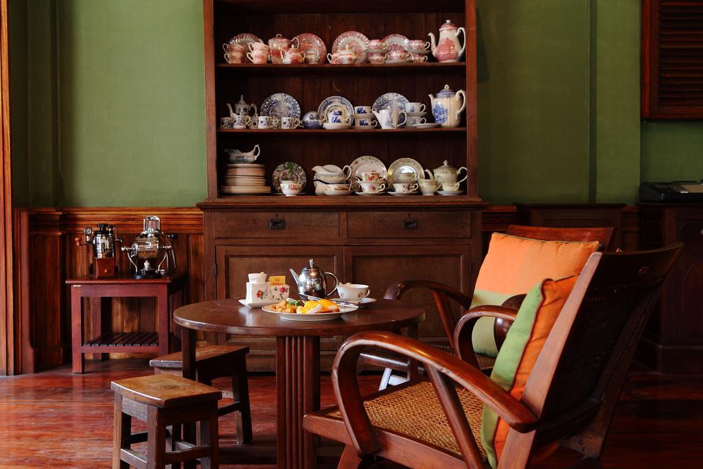 Cafe De Laos Hotel Luang Prabang Bagian luar foto