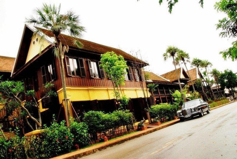 Cafe De Laos Hotel Luang Prabang Bagian luar foto